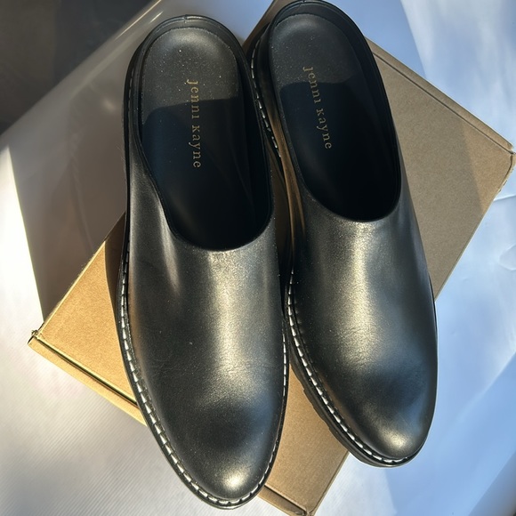 JENNI KAYNE BLACK LEATHER LUG MULE SZ 41/10 - Picture 3 of 4